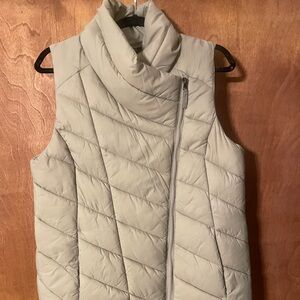Women's Quilted Vest in Cream